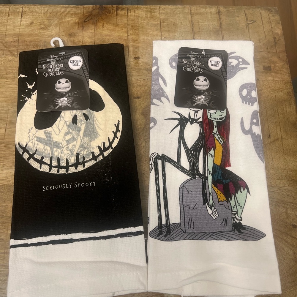 2 Disney Nightmare Before Christmas Spooky Towels - Black and White